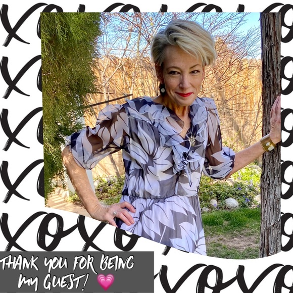 NEW SPOT TO SAY HELLO-Other FULL‼️💚💗⭐️ - Picture 1 of 13